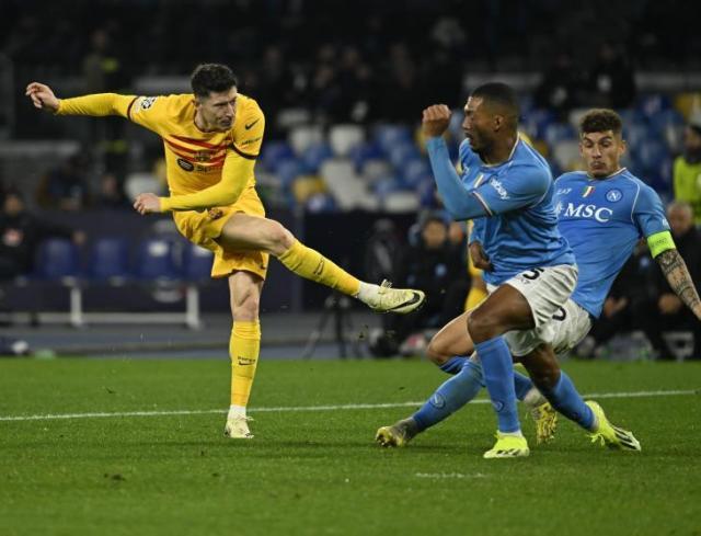 热门直播-巴萨变好了吗？还是那不勒斯太差了？