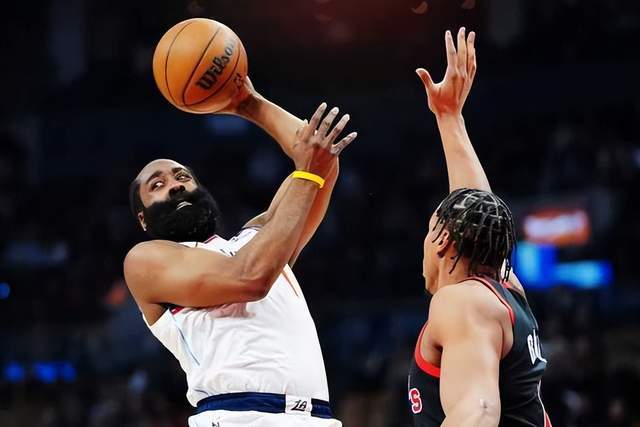 多端同步-小卡缺阵快船加时险胜猛龙，哈登下半场实现自我救赎