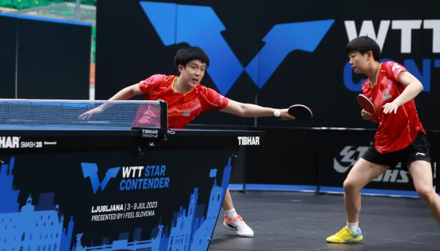 企鹅体育-国乒提前包揽混双男双冠亚军 王艺迪/蒯曼冲冠军