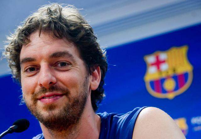 热门直播-巴萨主帅仍在等加索尔决定 一代传奇或就此退隐