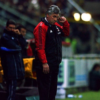 多端同步-米兰发布安切洛蒂老照片|AC米兰|ac米兰_新浪新闻